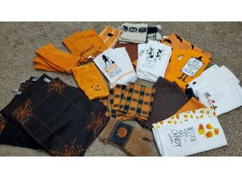 Halloween Linens Towels Placemats And More Party Decor