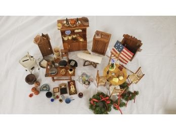 Miniature Dollhouse Furniture Lot 6