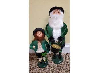 Byers Choice Carolers St Patrick Day  Figurines