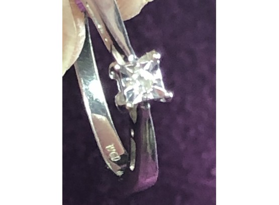 Vintage 10K White Gold Diamond Promise Ring