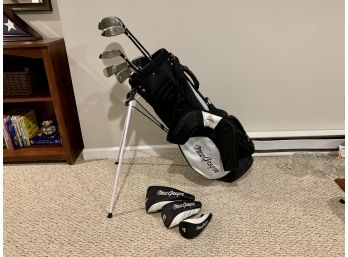 Left-Handed Mac Gregor Tourney Golf Clubs With Bag