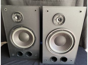 Pair Of Bose Speakers Interaudio 4000 Speaker System