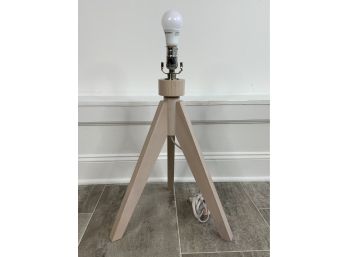 Tripod Style Table Lamp
