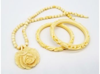 Bone Carved Bangles And Flower Pendant Necklace