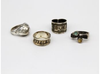 A Sterling Silver Ring Assortment