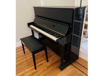 Yamaha Ebony MC301 Upright Piano