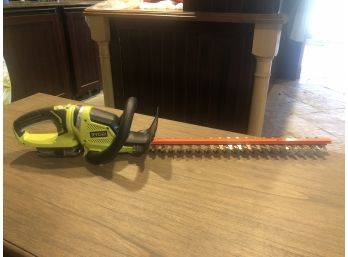 Ryobi Electric Hedge Trimmer (wCharger)