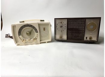Two Vintage Zenith Radios