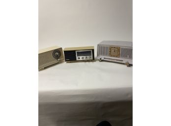 GE, Hoffman And Panasonic Vintage Radio For Repair Or Parts