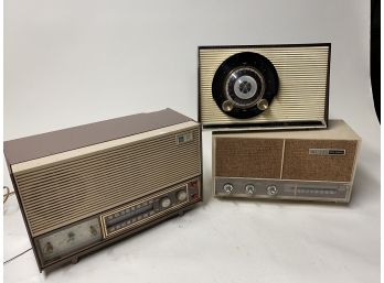 Three GE  Vintage Radios For Parts Or Repair
