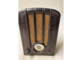Emerson 1930's Cathedral Style Radio