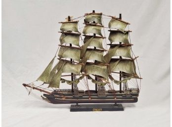 Wood And Hard Papper Cutty Sark Ship(23'H--27'L--3'W')
