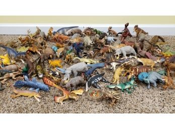 Nice Huge Lot Of Toy Dinosaurs