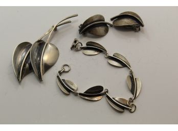 Vintage Sterling Silver Leaf Jewelry