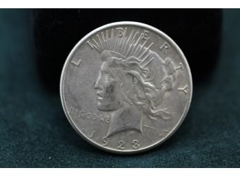 1923 S Silver Peace Dollar Coin Dh1
