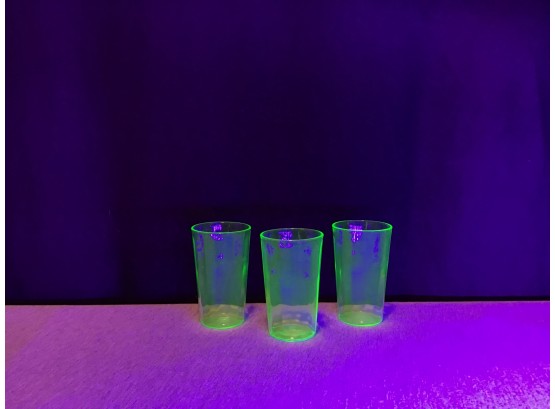 Uranium Juice Glasses