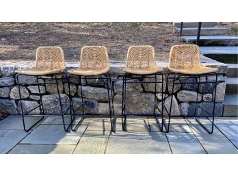 Four Wicker And Metal Frame Counter Height Seats