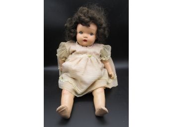 Vintage 20' Horshman Doll.