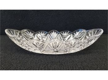 Oval Crystal Serving Bowl With Scalloped Edge