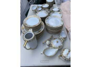Iconic Christmas Ball China.   Beautiful Large Collection Of The Iconic Noritake Pattern.  120 Pieces.