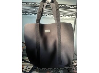 Great Tote - Perfect For Laptop - Spongy Material Soft!