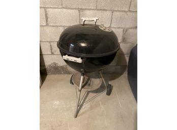 Weber 22' Kettle Charcoal Portable Grill