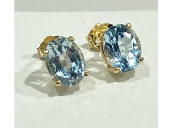 Pair Of 10K Yellow Gold & Aquamarine Earrings           K4