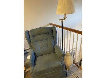 Lazyboy Wing Back Reclining Chair And 2 Lamps