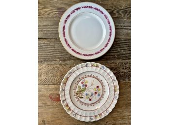 Two Pretty Plate - Flowers And Pink Border
