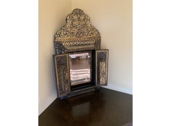 Repousse Gentleman Mirror With Brushes