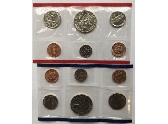 4 US Mint Sets With D&P Mint Marks Dated 1978 1989, And 2 1992