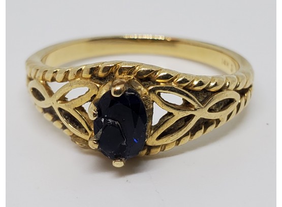 Vintage Solid 14K Gold Ring With Blue Stone ~ Possibly Sapphire