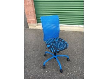 Modern Blue Desk Chair In Good Condition