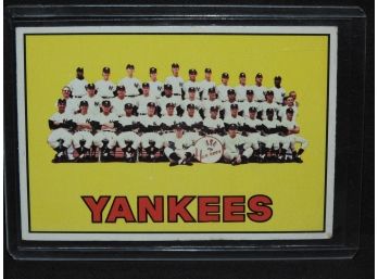 1967 New York Yankees Team  Baseball Card