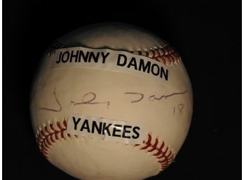 Signed NY Yankees Johnny Damon Baseball