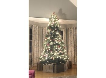 Spectacular 9 Ft Pre Light Pre-lit Christmas Tree