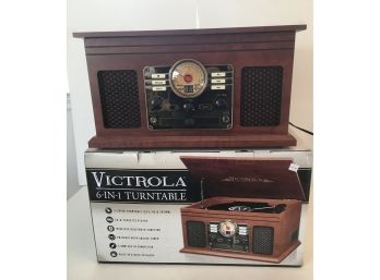 Victrola 6-In-1 Turntable, In Mint Condition.