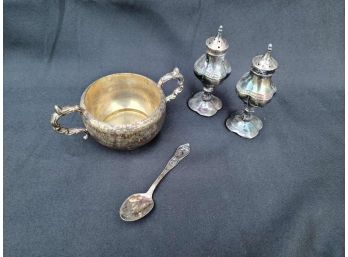 Silver Lot Of 4 Items
