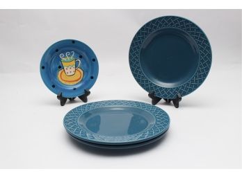 Set Of Three Nancy Calhoun  Perennial Colours Dinner Plates And Decorative Plate