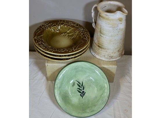 Six Glazed Tableware Vessels