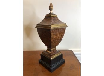 Decorative Wooden Urn Fixture, 17'