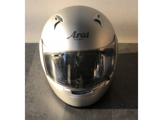Arai Quantum II Silver Motorcycle Motorbike Helmet XL Head Size