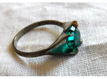 Sterling Ring With 3 Bright Green Stones
