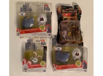 The Secret Life Of Pets & Pirate Of The Caribbean Figure