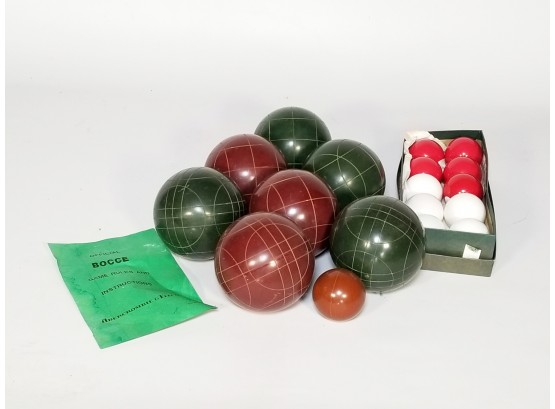 An Abercrombie & Fitch Bocce Set