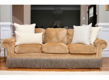 KRAVET Custom Upholstered Full Sofa