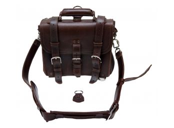 Authentic SADDLEBACK LEATHER Medium Men's Flight Bag - Retail $600