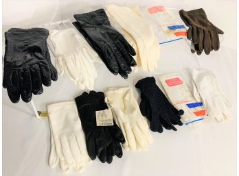 Lot A Vintage Ladies Fashion Gloves Includes 2 Pairs Of Leather Gloves!