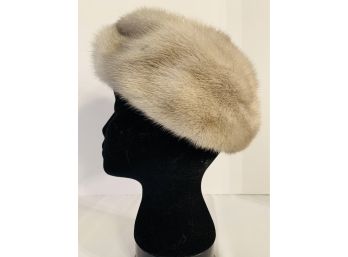 Vintage Silver Gray Mink Fur Hat Absolutely Gorgeous Unbranded