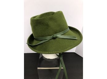 100 Percent Wool RITZ By Henry Pollak Inc. New York Green Dress Hat With Leather Band